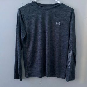 Long sleeve Under Armour T shirt
